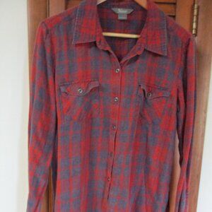 Women's Natural Reflections plaid shirt. Long Sleeve. Size Large.